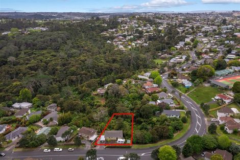 Photo of property in 94 Spinella Drive, Bayview, Auckland, 0629