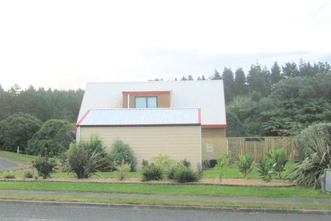 Photo of property in 201 Onemana Drive, Onemana, Whangamata, 3691