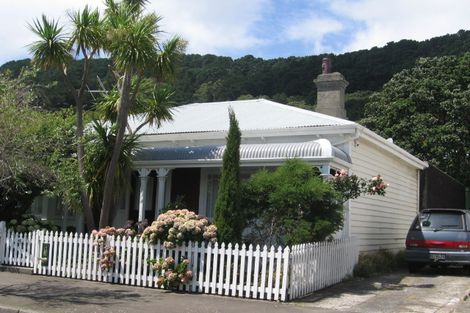 Photo of property in 45 Austin Street, Mount Victoria, Wellington, 6011