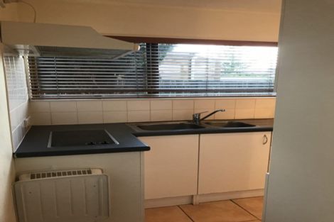 Photo of property in 97 Hobsonville Road, West Harbour, Auckland, 0618