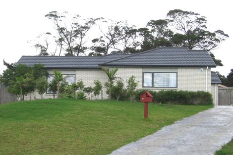 Photo of property in 52 Ruze Vida Drive, Massey, Auckland, 0614