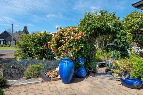 Photo of property in 9 Gillies Avenue, Taupo, 3330
