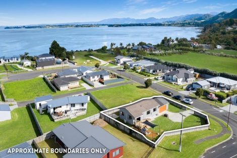 Photo of property in 1 Sandleigh Drive, Athenree, Katikati, 3177