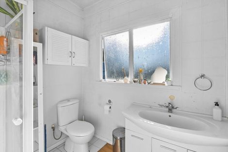 Photo of property in 72 Kent Street, Carterton, 5713