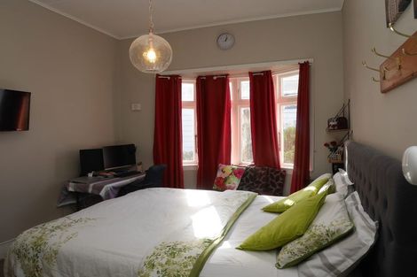 Photo of property in 60 Ottawa Road, Ngaio, Wellington, 6035