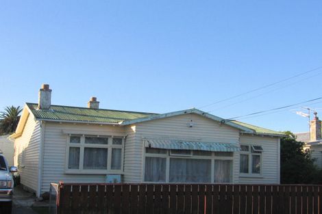 Photo of property in 5 Montague Street, Alicetown, Lower Hutt, 5010