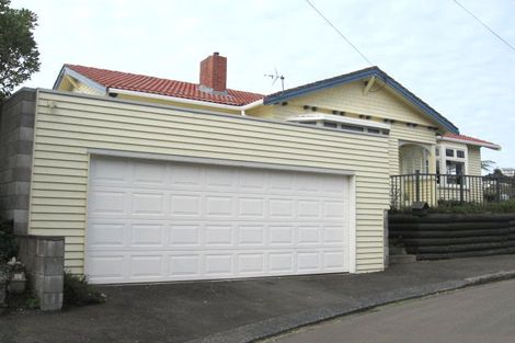 Photo of property in 13 Donald Crescent, Karori, Wellington, 6012