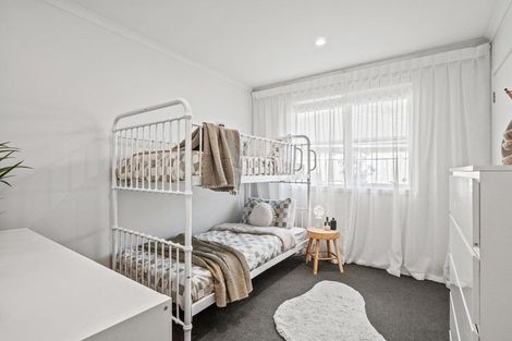 Photo of property in 37 Myles Way, Lower Shotover, Queenstown, 9304