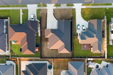 Photo of property in 138 Hitchen Road, Pokeno, 2402