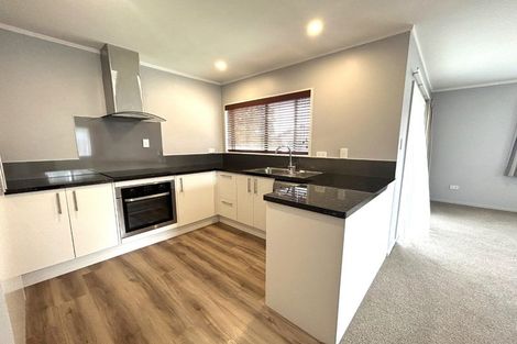 Photo of property in 2 Delta Place, Milson, Palmerston North, 4414