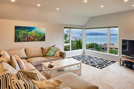 Photo of property in 59 Rama Crescent, Khandallah, Wellington, 6035