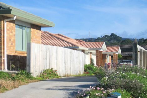 Photo of property in 5 Fleetwood Drive, Henderson, Auckland, 0612