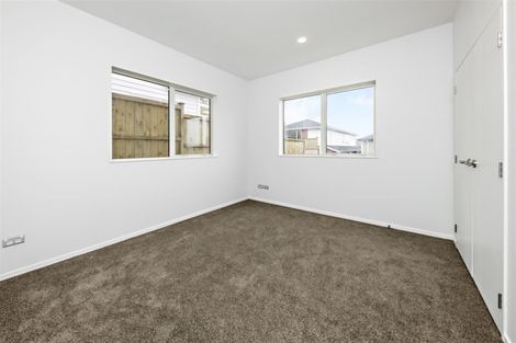 Photo of property in 37 Tinaku Road, Flat Bush, Auckland, 2019