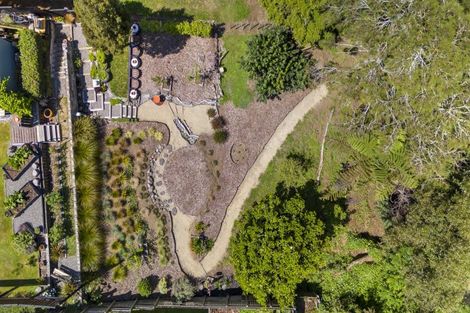 Photo of property in 17 Chartwell Drive, Eltham, 4322