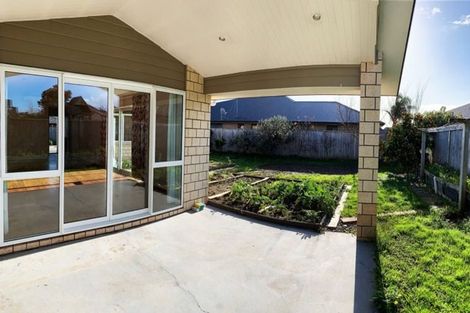 Photo of property in 8 Sutherland Court, Flagstaff, Hamilton, 3210