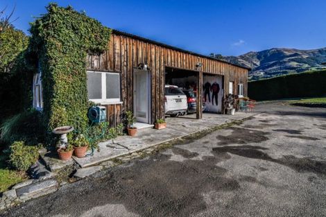 Photo of property in 24 Cemetery Road, Wainui, Akaroa, 7582