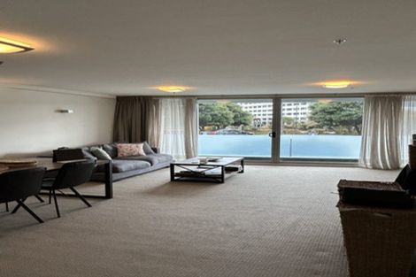 Photo of property in Aqua, 2/74 Oriental Parade, Oriental Bay, Wellington, 6011