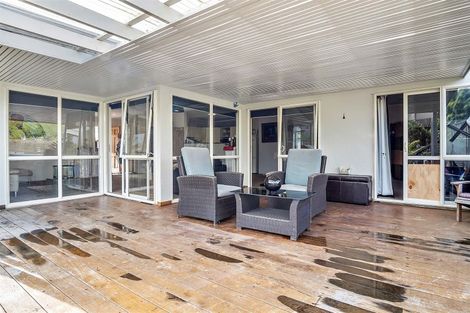 Photo of property in 8 Saint Leger Crescent, Huntington Park, Auckland, 2013