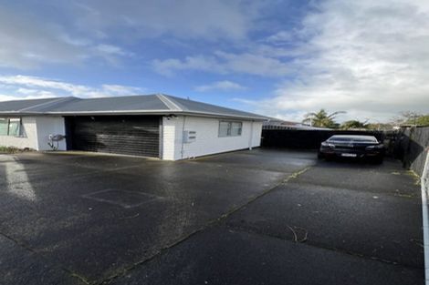 Photo of property in 2/19 Oratu Place, Manurewa, Auckland, 2102