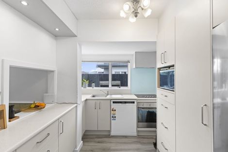 Photo of property in 4/37 Avalon Street, Richmond, Christchurch, 8013