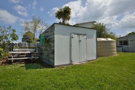 Photo of property in 75 Fortescue Street, Mahia, 4198