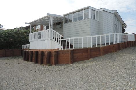 Photo of property in 27 Kimihia Road, Huntly, 3700