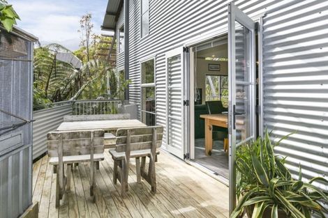 Photo of property in 67 Waikowhai Street, Ngaio, Wellington, 6035