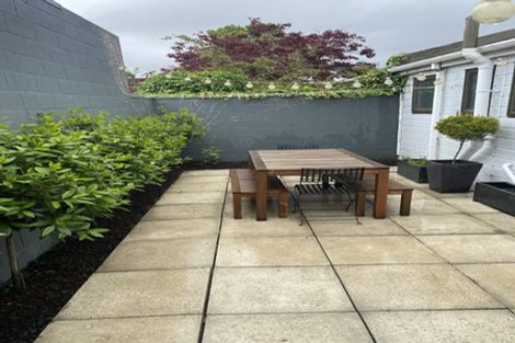 Photo of property in 115a Merivale Lane, Merivale, Christchurch, 8014