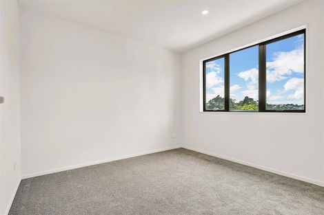 Photo of property in 16d Bellringer Road, Massey, Auckland, 0614