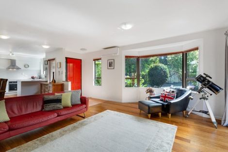 Photo of property in 1/203 Lake Road, Belmont, Auckland, 0622