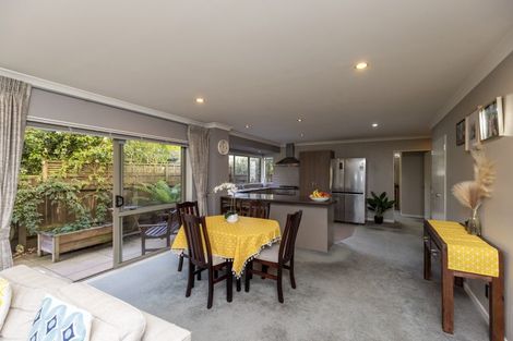 Photo of property in 7 Jade Lane, Paraparaumu, 5032