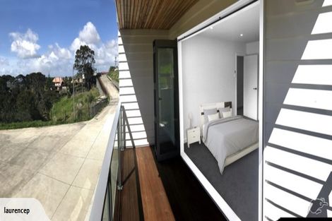 Photo of property in 8a Huka Road, Birkenhead, Auckland, 0626