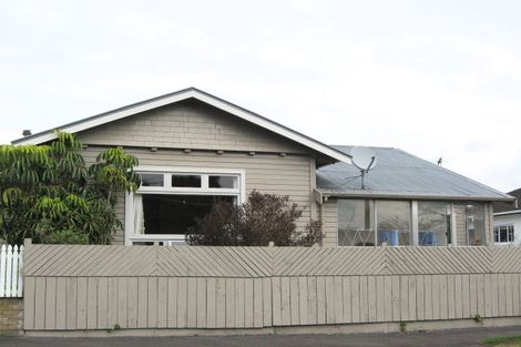 Photo of property in 30 List Street, Welbourn, New Plymouth, 4310