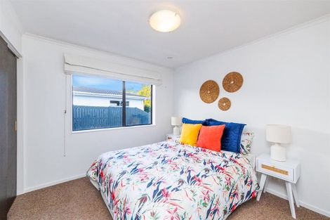 Photo of property in 100 John F Kennedy Drive, Milson, Palmerston North, 4414