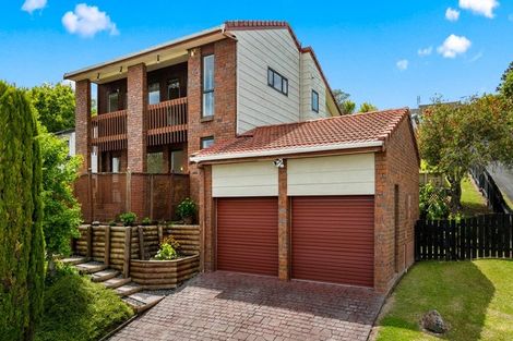 Photo of property in 81 Kennedy Avenue, Forrest Hill, Auckland, 0620