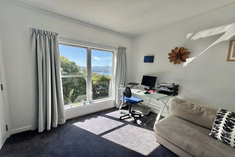 Photo of property in 38 Robieson Street, Roseneath, Wellington, 6011