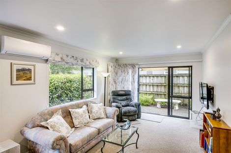 Photo of property in Parkvale Estate, 1232/7 Howard Street, Parkvale, Hastings, 4122