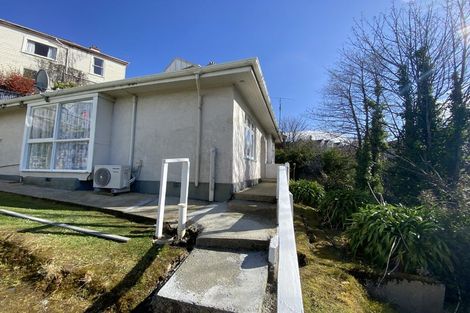 Photo of property in 4 Bishops Place, Dunedin Central, Dunedin, 9016