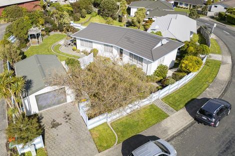 Photo of property in 94 Montgomery Avenue, Karori, Wellington, 6012
