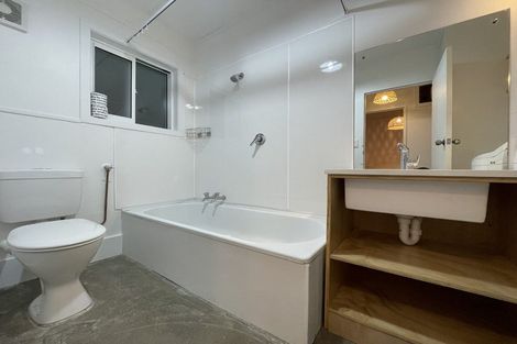 Photo of property in 1/1 Harland Street, Brooklyn, Wellington, 6021