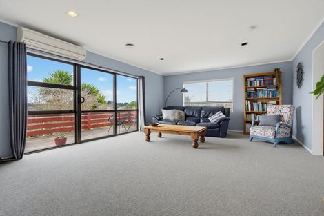 Photo of property in 1 Te Ana Place, Lynmore, Rotorua, 3010