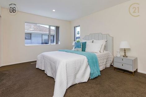 Photo of property in 61a Halver Road, Hillpark, Auckland, 2102