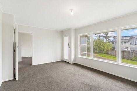 Photo of property in 3/28 Hemi Street, Narrow Neck, Auckland, 0622