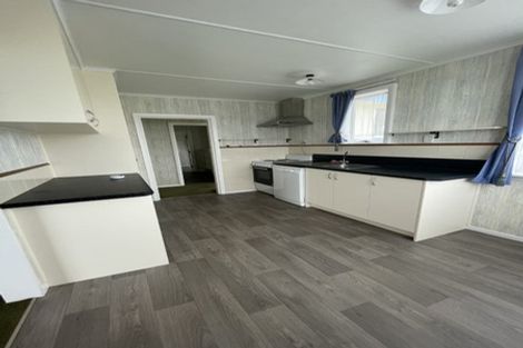 Photo of property in 51 Edinburgh Terrace, Foxton Beach, Foxton, 4815