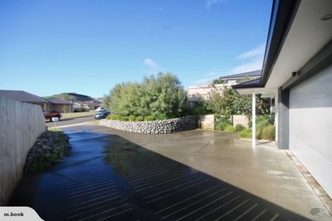Photo of property in 23 Bryan Gallagher Place, Welcome Bay, Tauranga, 3175