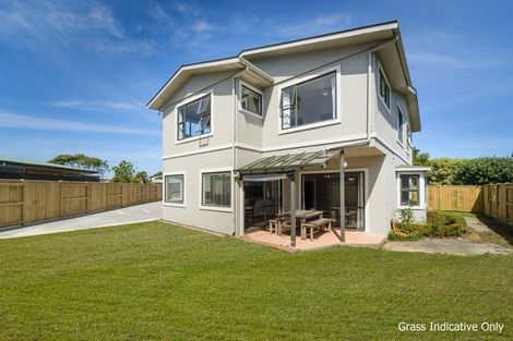Photo of property in 12 Innes Place, Roslyn, Palmerston North, 4414