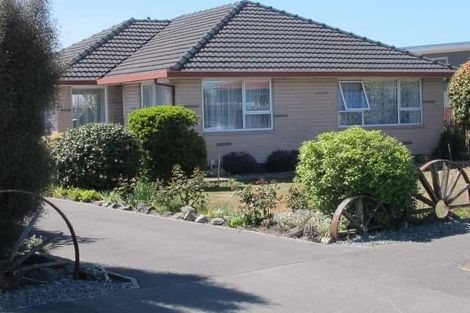 Photo of property in 53 Rowan Avenue, Aranui, Christchurch, 8061