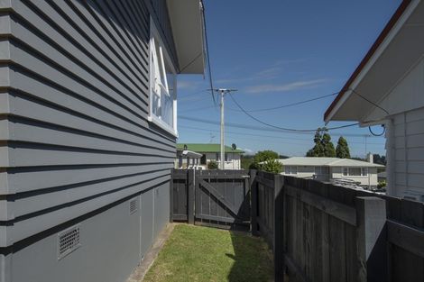 Photo of property in 17a Manson Street, Gate Pa, Tauranga, 3112