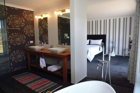 Photo of property in 27 Hutiwai Road, Horopito, Raetihi, 4696