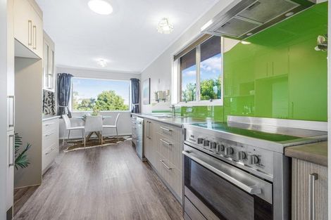 Photo of property in 9 Dunvegan Place, Dinsdale, Hamilton, 3204